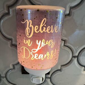 Scentsy Believe In Your Dreams Plug In Warmer Purple Blue Pink Rainbow